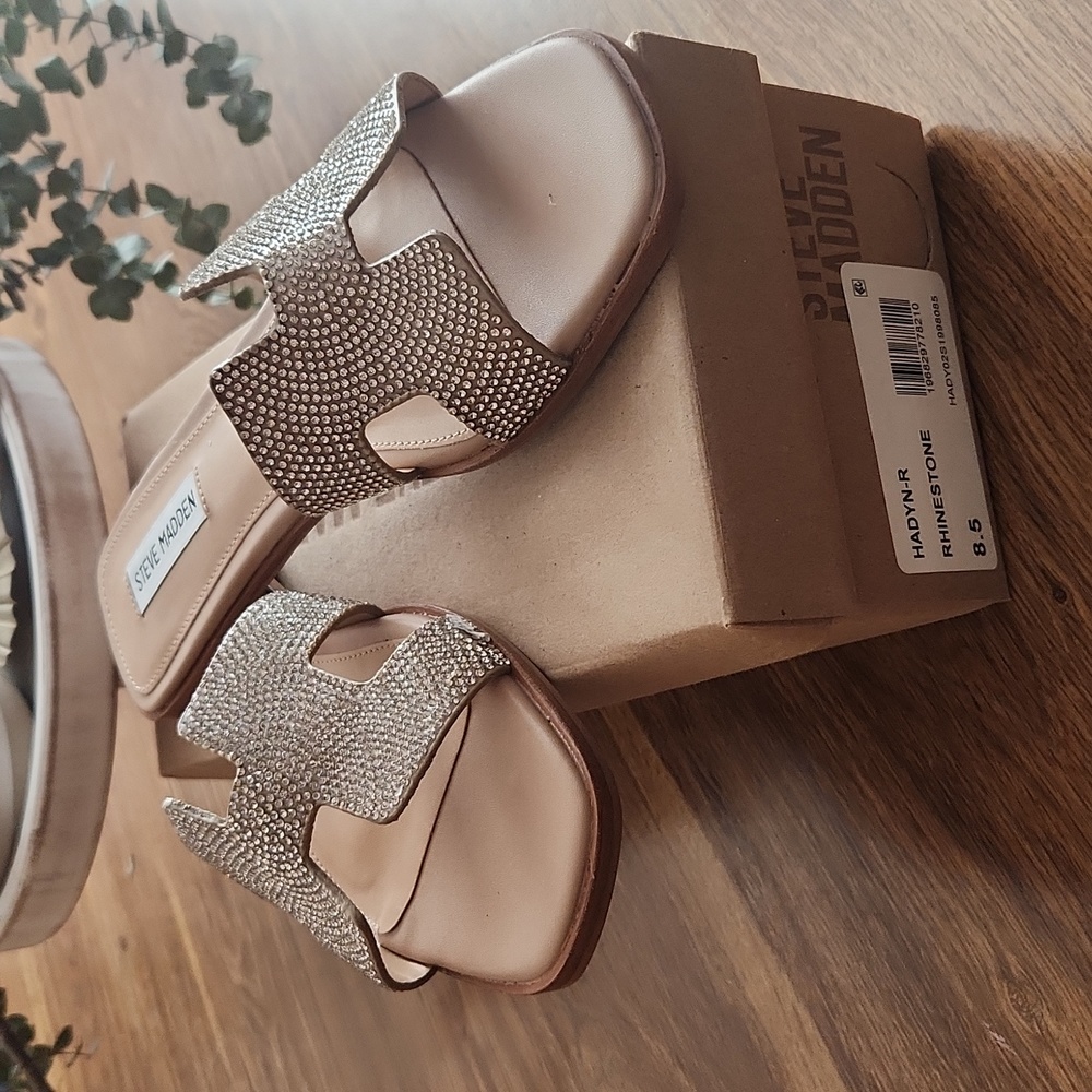 Steve Madden Hadyn Rhinestone Sandals